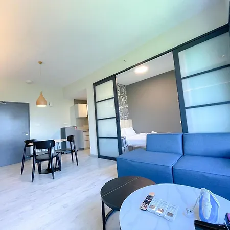 J&H Jesselton Quay Lsland Trip Apartment